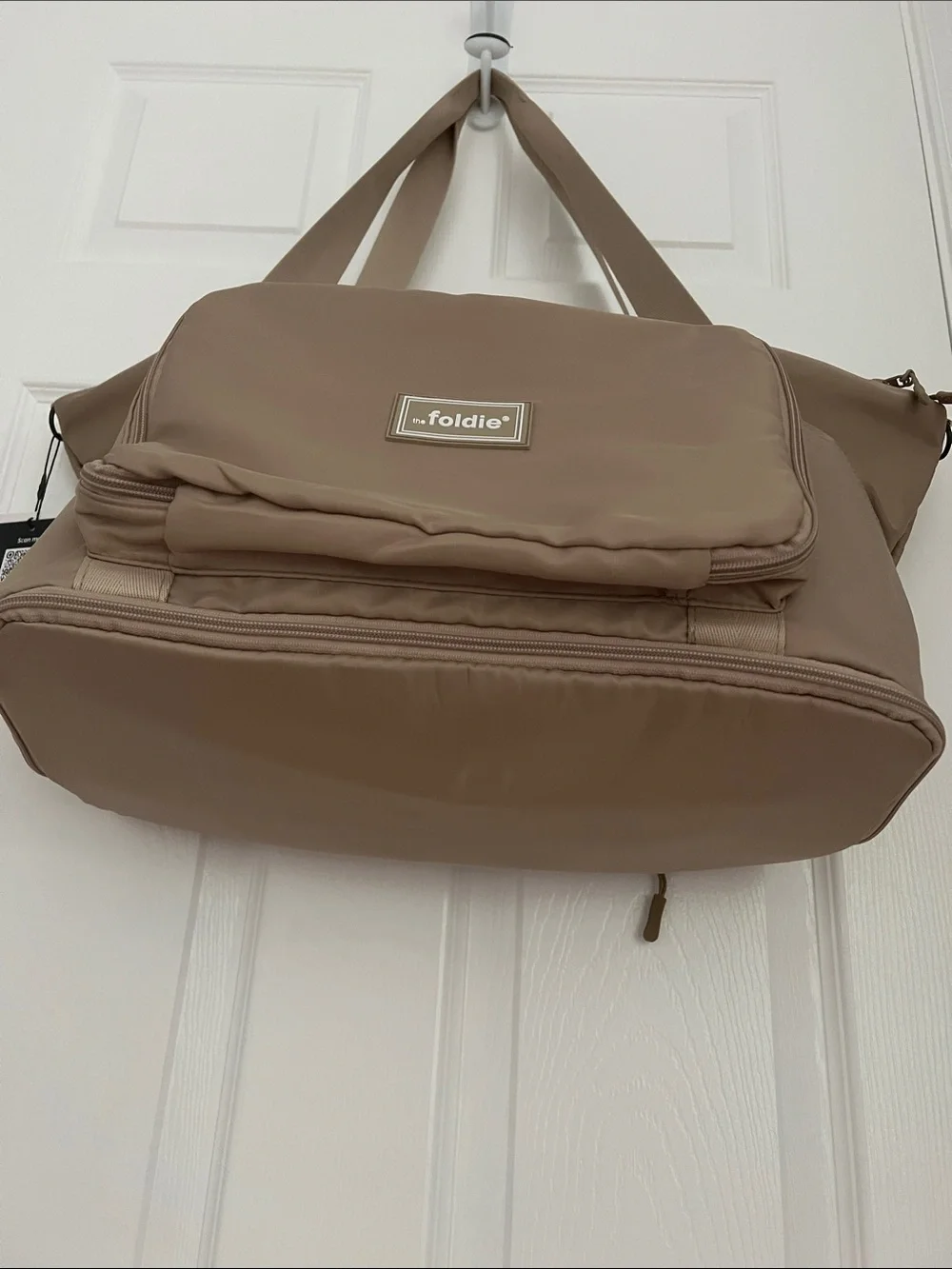 The Foldie | Taupe Foldable Travel Bag Expandable Tote NWT Sz 40L Packing Space